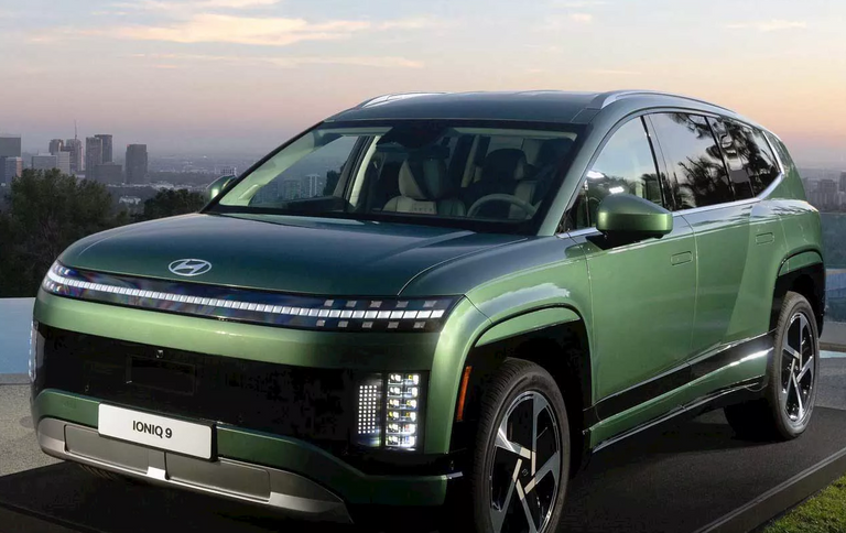 سيارة هيونداي الكهربائية Ioniq 9