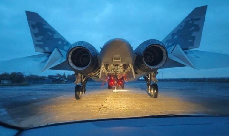 المقاتلة الروسية سو-57