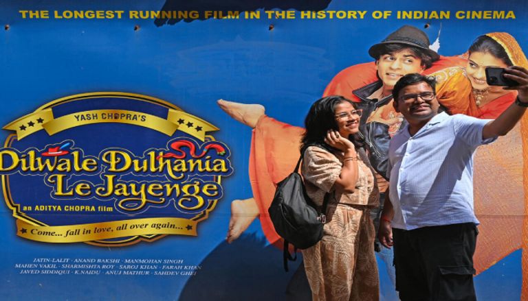 أطول عرض فيلم في تاريخ بوليوود أطول عرض فيلم في تاريخ بوليوود