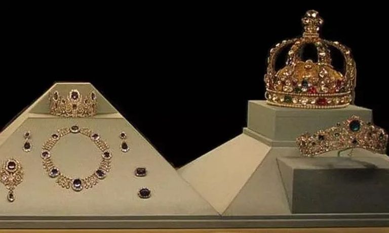 تاج الإمبراطورة أوجيني