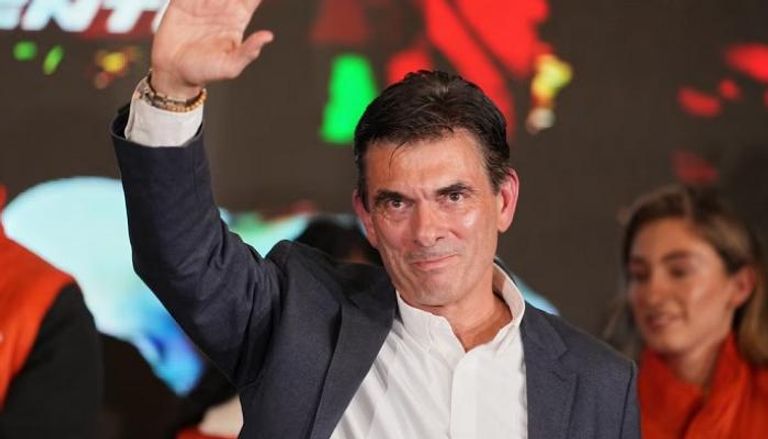 رودريغو باز رئيس بوليفيا الجديد