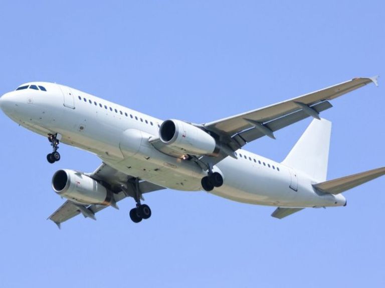 هبوط اضطراري في مطار روسي - تعبيرية هبوط اضطراري في مطار روسي - تعبيرية