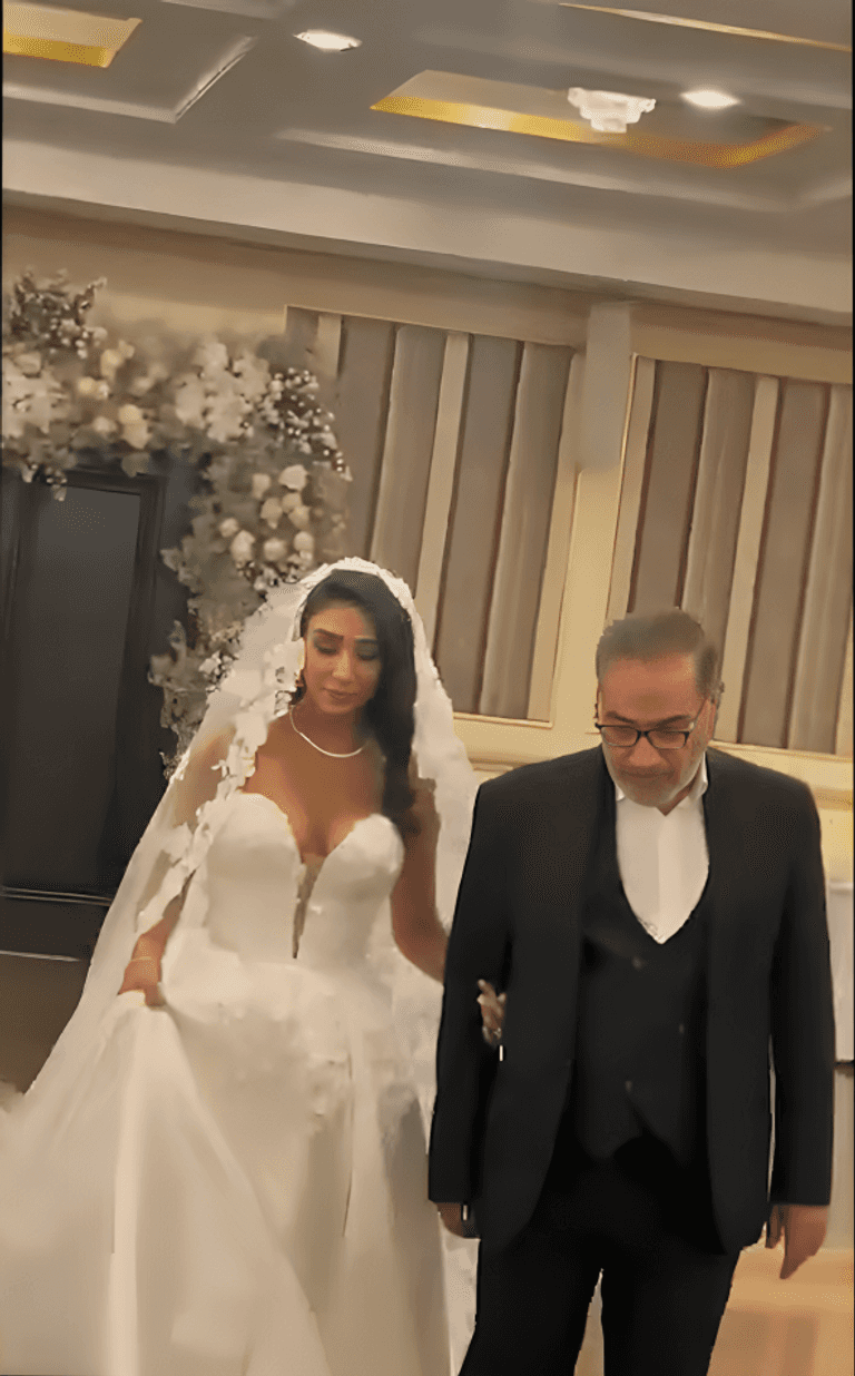 زفاف ابنة مستشار المرشد الإيراني علي خامنئي