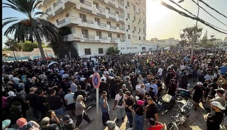 جانب من الاحتجاجات بمحافظة قابس التونسية