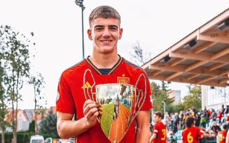 لويس فيليلاس لويس فيليلاس