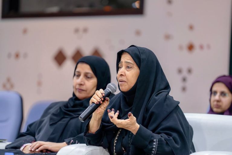 جلسة حول الحكاية الشعبية ذاكرة الإنسان وصوت المكان جلسة حول الحكاية الشعبية ذاكرة الإنسان وصوت المكان