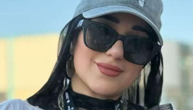 الإعلامية المصرية أسما شريف منير