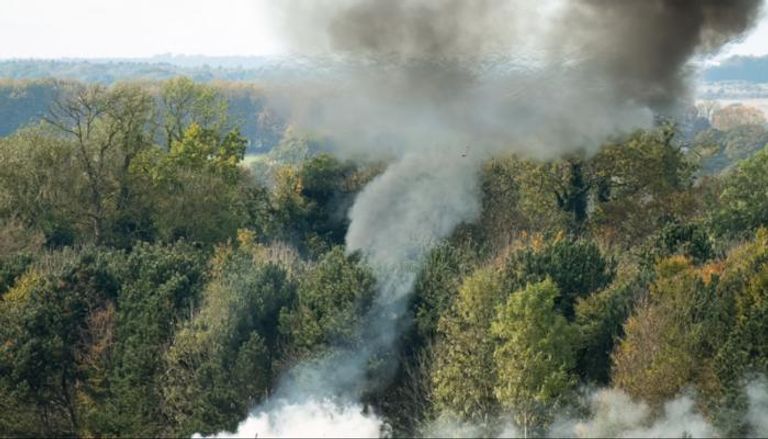 آثار انفجار قنبلة دخان