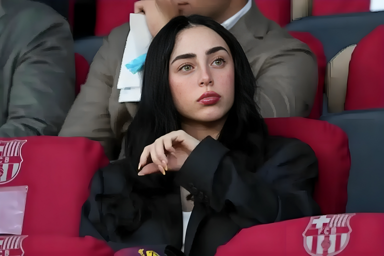 نيكي نيكول لامين يامال ونيكي نيكول