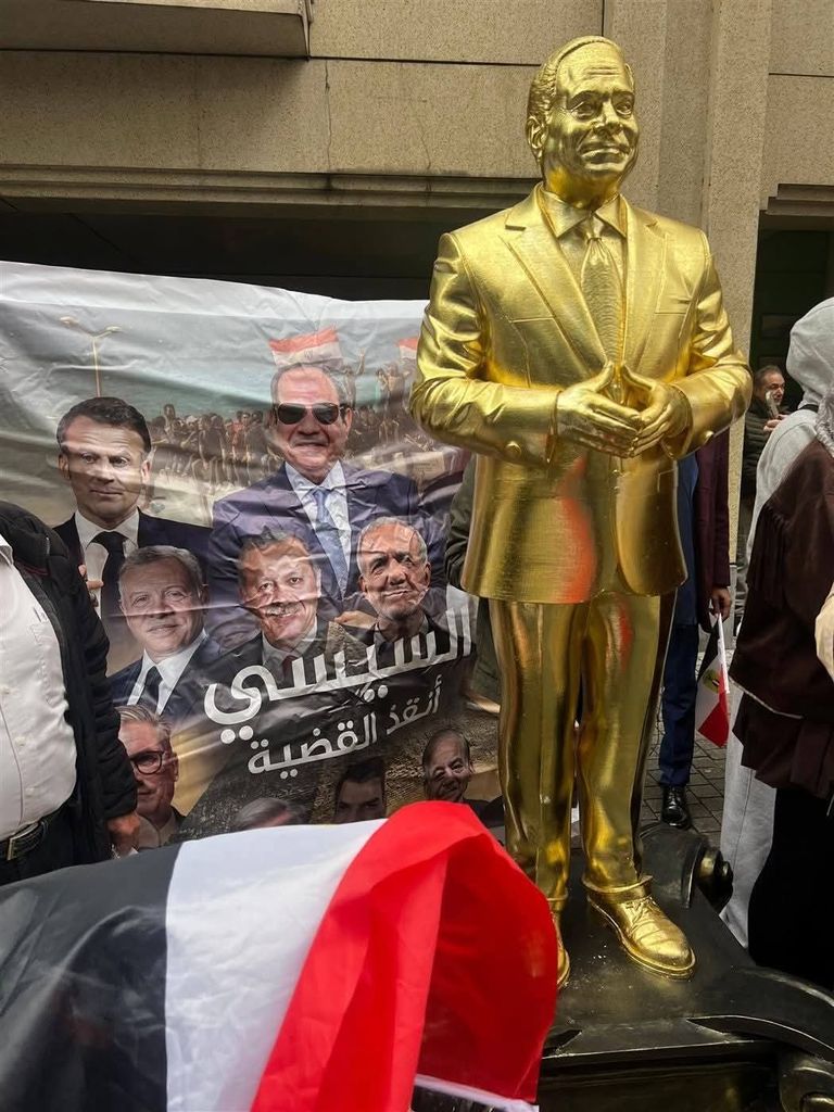 الرئيس عبدالفتاح السيسي لدى وصوله إلى بروكسل