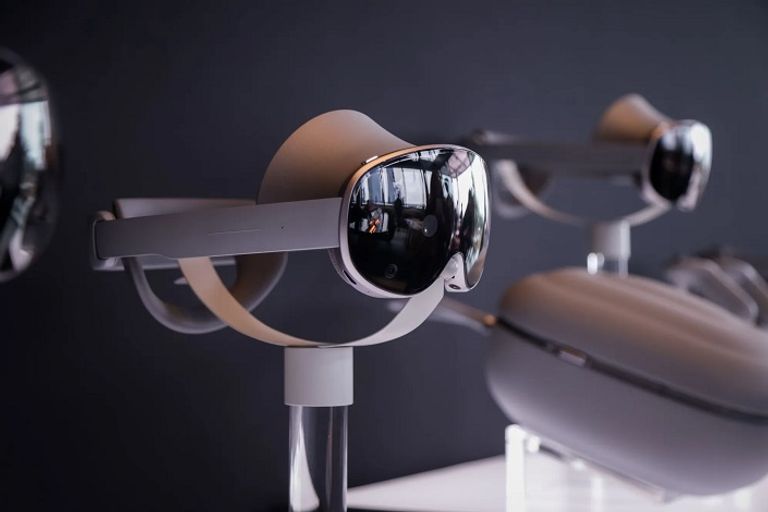 سماعة الرأس غالاكسي إكس.آرل