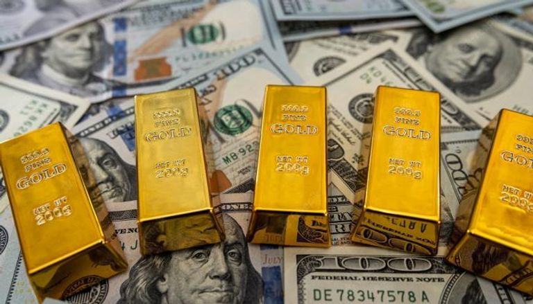 أسعار النفط والذهب والدولار