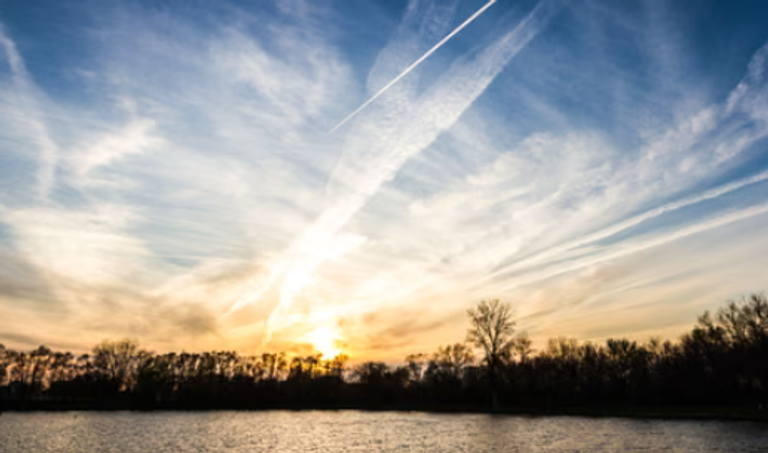 "تعتيم الشمس" أحد الحلول المقترحة لإنقاذ الأرض من الاحتباس الحراري