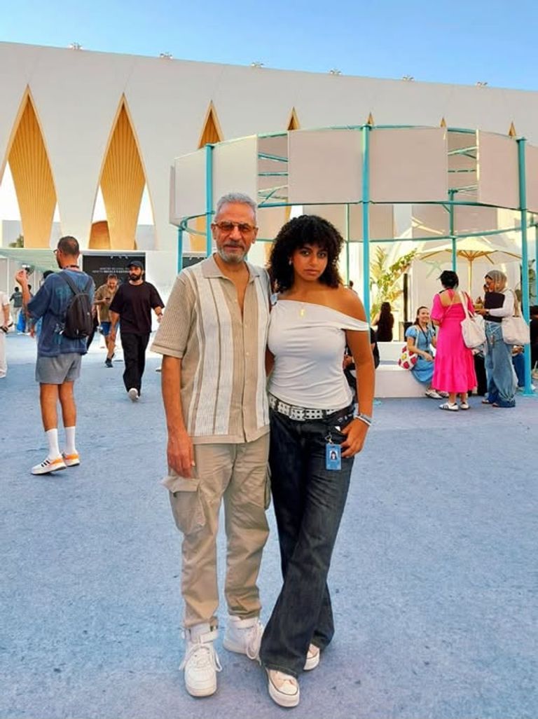 صبري فواز وابنته