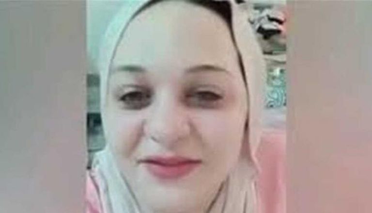 التيك توكر المعرفة باسم "ابنة مبارك"