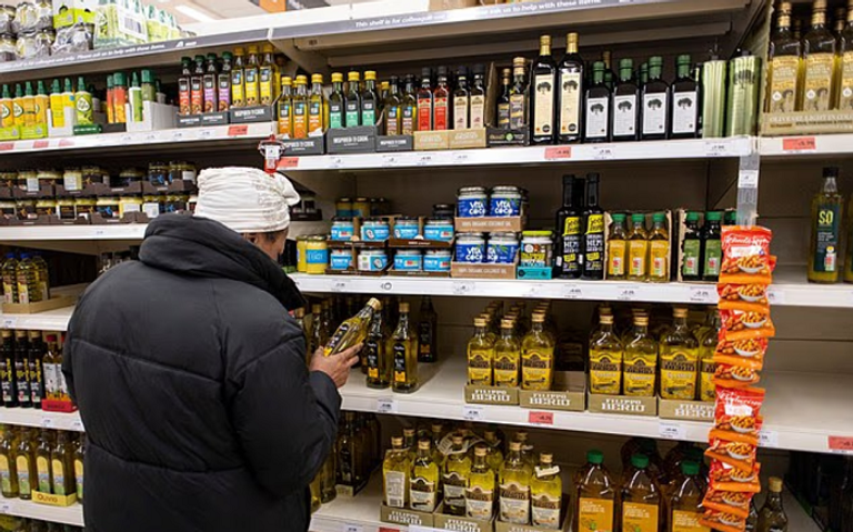 اختيار زيت الطهي المناسب من الموضوعات المثيرة للجدل