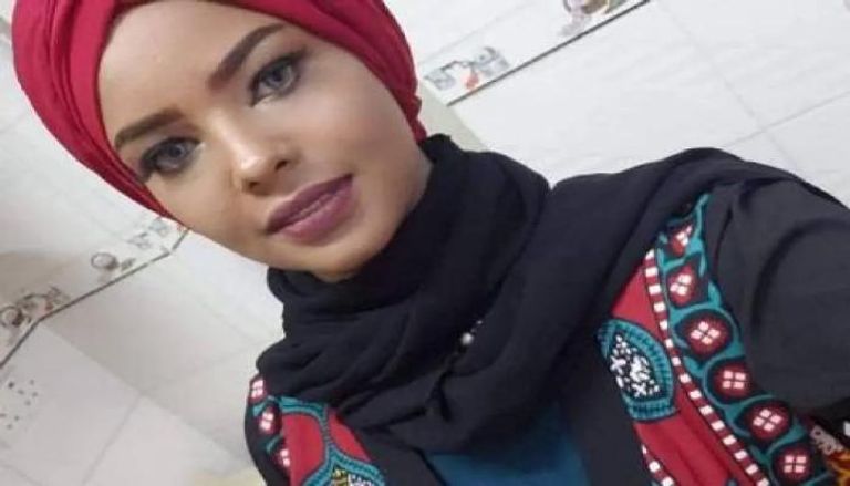 إطلاق سراح عارضة الأزياء اليمنية انتصار الحمادي