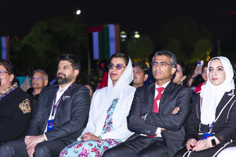 الإمارات تحتفي بالجالية الهندية