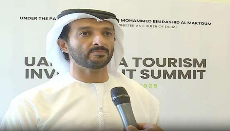 عبدالله بن طوق المري وزير الاقتصاد والسياحة الإماراتي