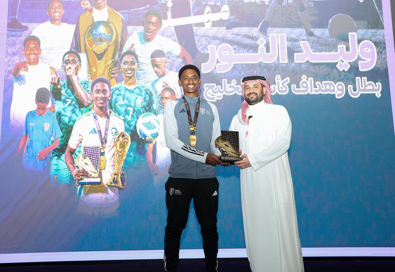 وليد النور منتخب تونس للناشئين