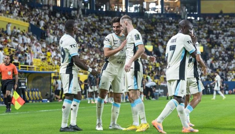 الاتحاد يفوز على النصر