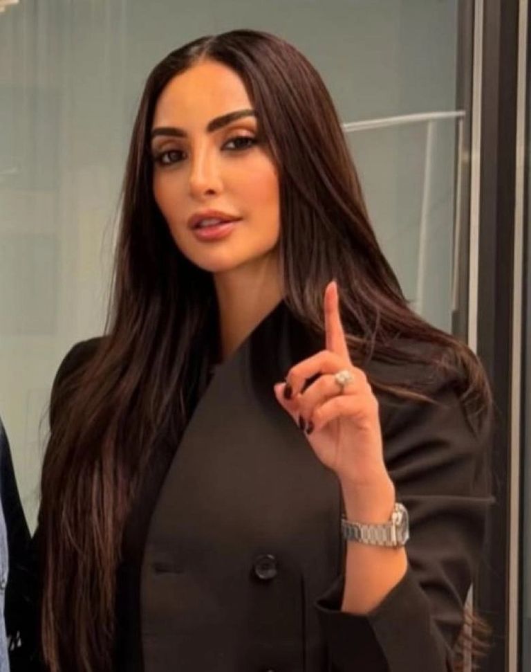 نور الغندور رفقة المنتج جمال سنان