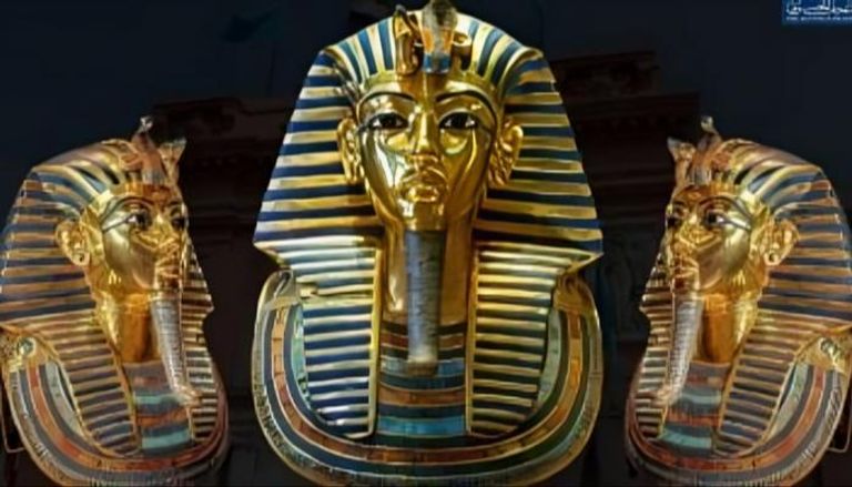 الملك توت يروي قصة الحياة والموت والآخرة في جناحه بالمتحف المصري الكبير