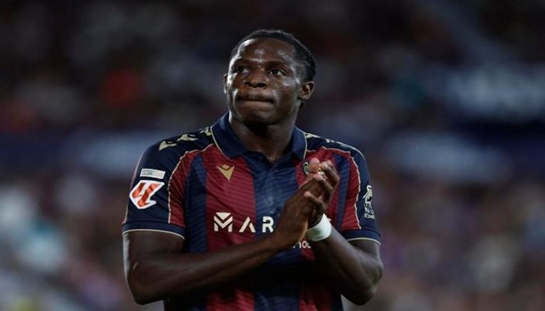 إيتا إيونغ لاعب ليفانتي