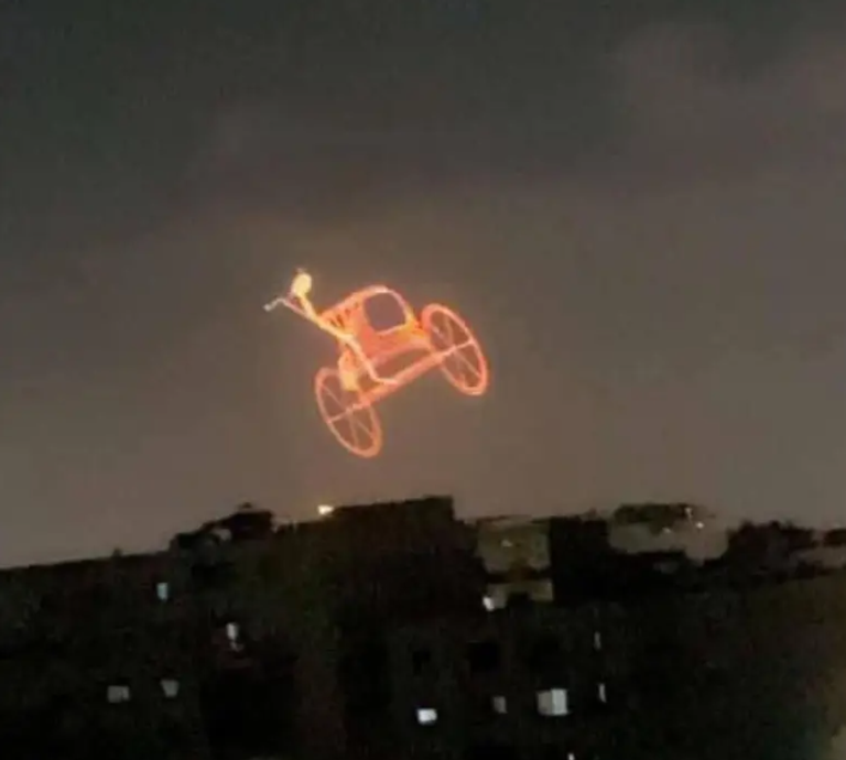 إضاءة سماء الأهرامات