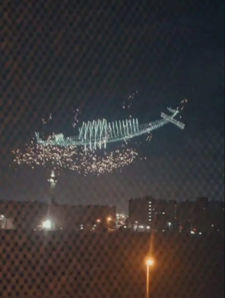 إضاءة سماء الأهرامات