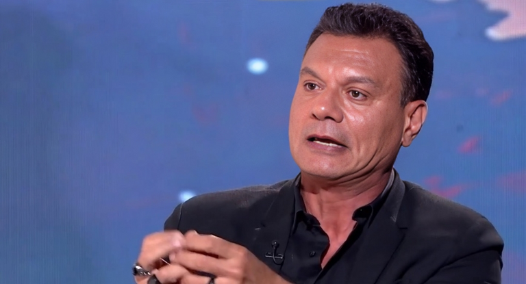 الفنان عباس أبو الحسن الفنان عباس أبو الحسن