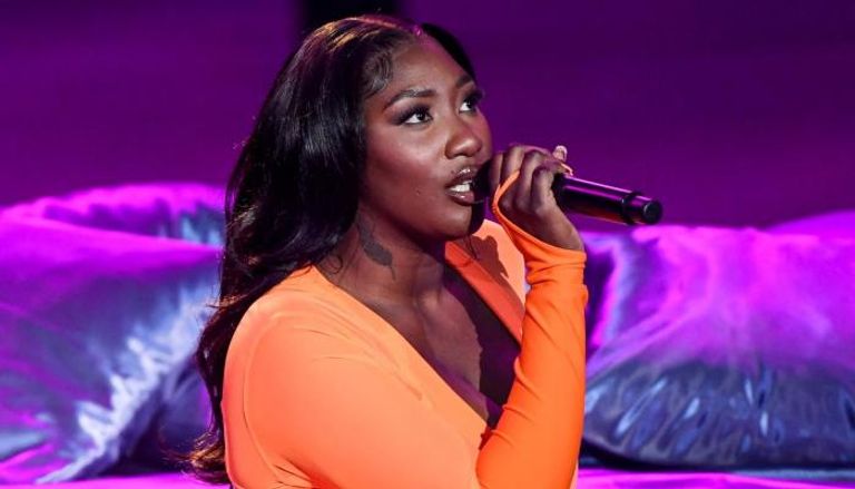 النجمة العالمية آيا ناكامورا