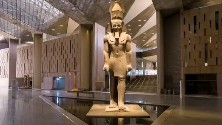 الدكتور مصطفى مدبولي رئيس الوزراء في مصر