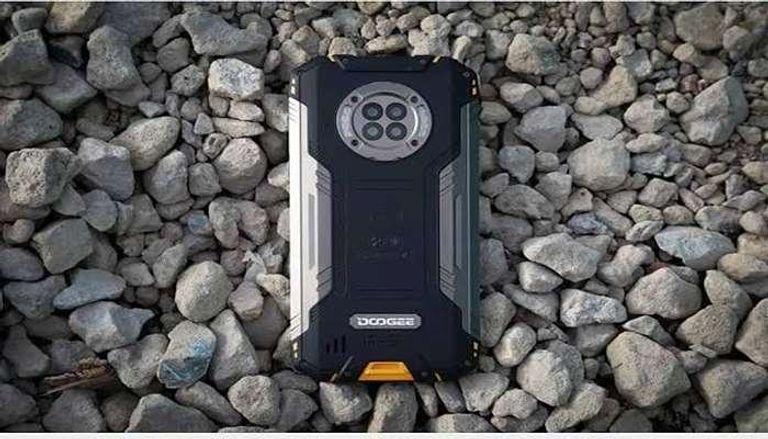 هاتف شركة Doogee