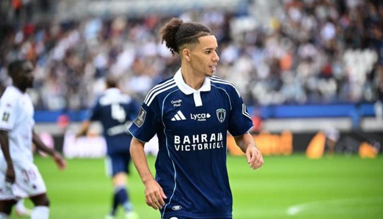 قبال نجم باريس إف سي