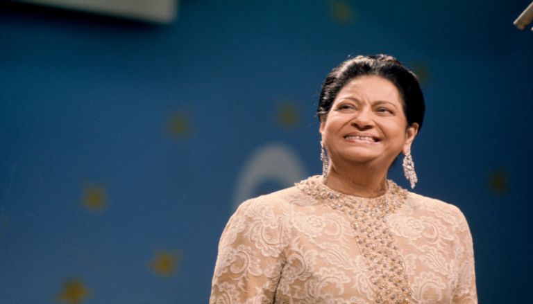 حقيقة بث أغنية أم كلثوم عبر إذاعة القرآن الكريم