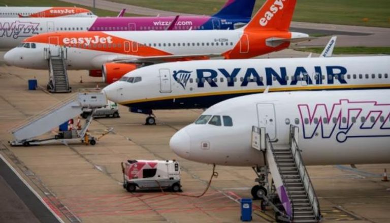 طائرات رايان إير وويز إير