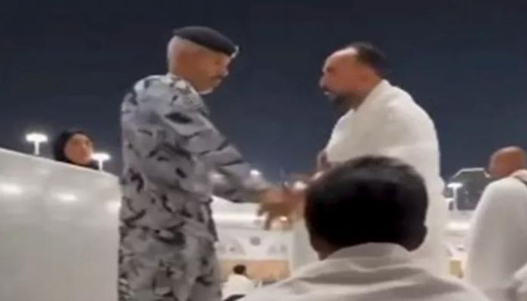 مقطع من الفيديو المتداول 