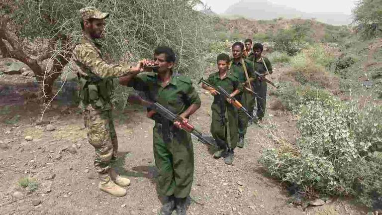 تحذيرات من تصاعد الحملات التعبوية الحوثية تحذيرات من تصاعد الحملات التعبوية الحوثية