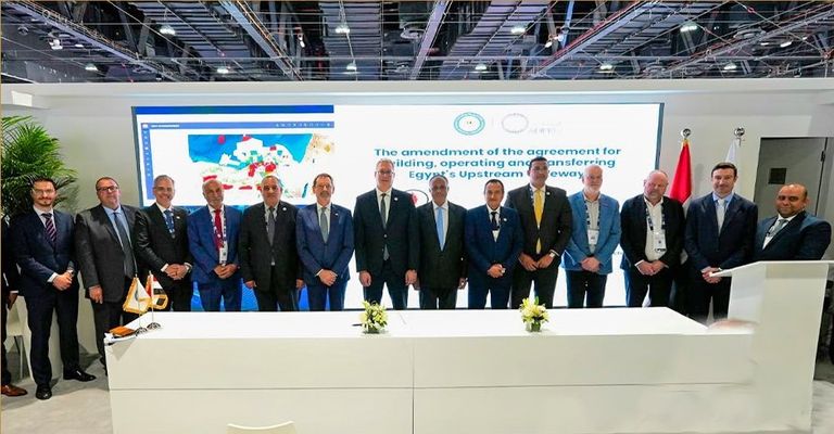 مراسم التوقيع