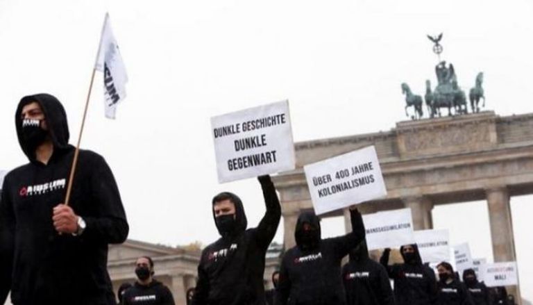 عناصر "مسلم إنتراكتيف" في برلين