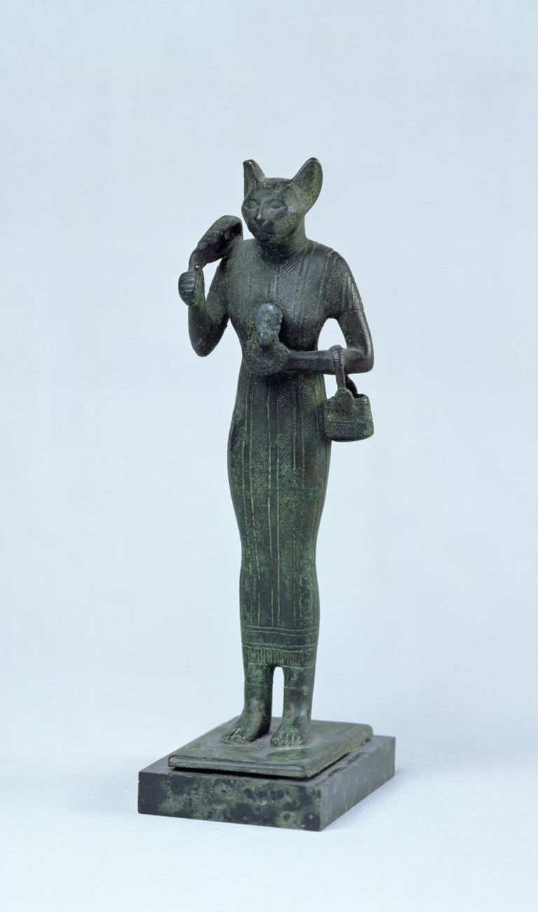 بباستت.. معبودة الحب في مصر القديمة