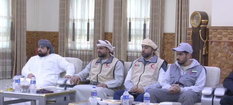 الإمارات تواصل جسرها الجوي الإغاثي إلى أفغانستان