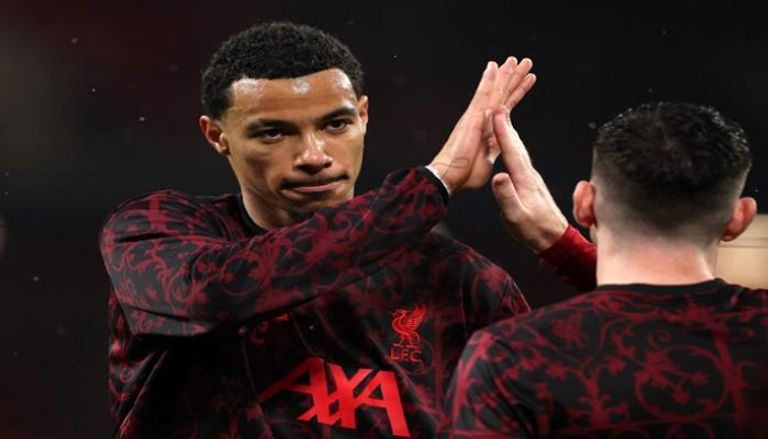 هوغو إيكيتيكي مهاجم ليفربول