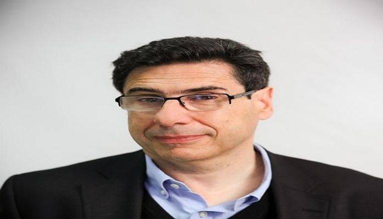 فيليب أجيون فيليب أجيون