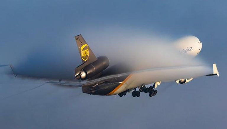  طائرة الشحن من طراز MD-11