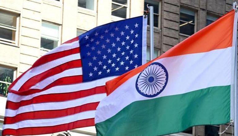 علما دولتي الهند وأمريكا 