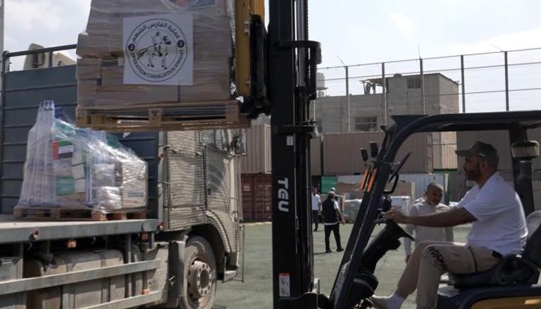 مساعدات إماراتية إلى غزة