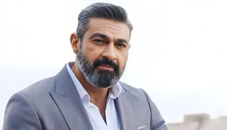 الفنان ياسر جلال