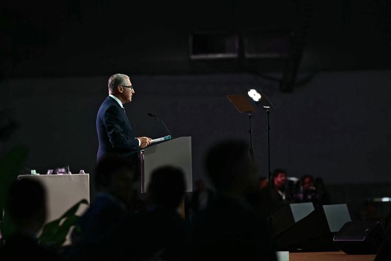 مختار باباييف - أ ف ب مختار باباييف يسلم عصا القيادة للبرازيل- أ ف ب